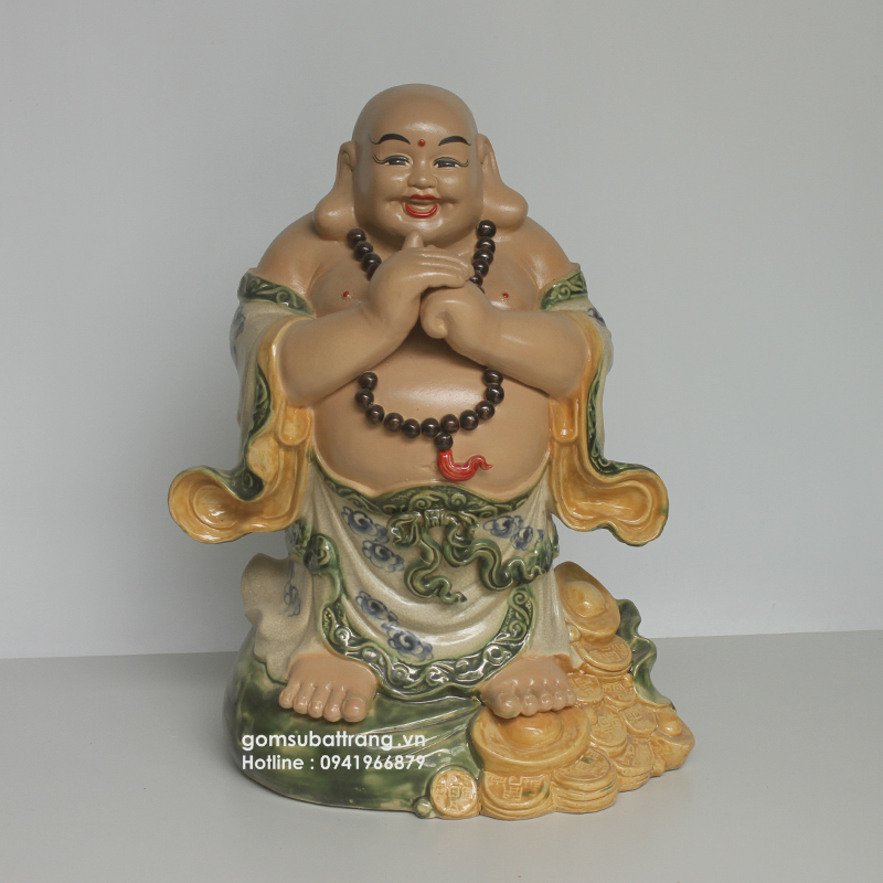 Tượng Phật Di Lặc bằng gốm sứ chúc phúc là vật phẩm phong thủy số một chiêu tài vượng khí
