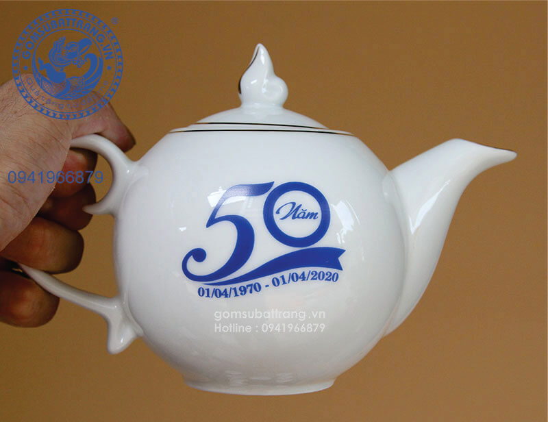 Bộ ấm chén trà in logo theo yêu cầu, đẹp sắc nét