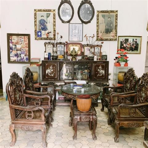 Biệt thự trăm tuổi của đại gia Bát Tràng mới được tiết lộ